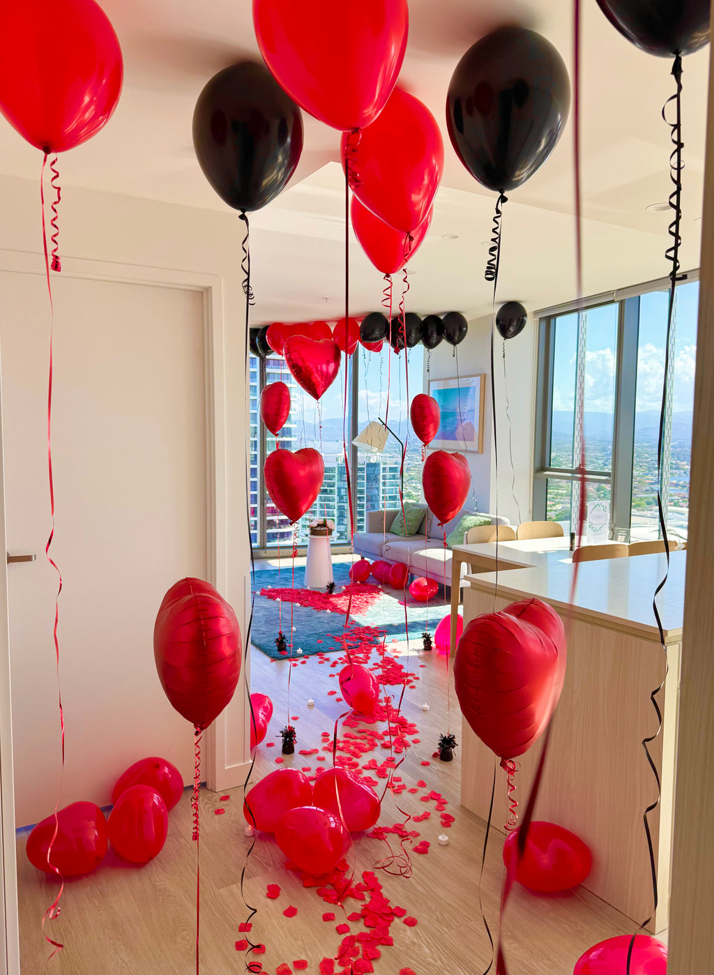 Luxury hotel room surprise decorations in Brisbane with balloons, cake, and personalised styling

Gold Coast hotel room surprise setup with balloons and elegant décor for birthdays or anniversaries

Sunshine Coast hotel room surprise decorations styled for a romantic celebration